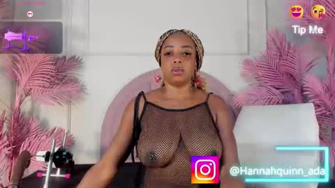 hanaahquinn online show from February 2026 11:51:01 AM