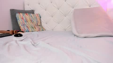 Snapshot of hanah_gray chatting on March 2025 05:24:02 PM hanah_gray online show from March 2025 05:24:02 PM