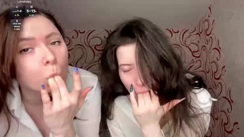 Snapshot of hanalif chatting on March 2026 05:24:02 AM Blair and Ethel online show from March 2026 05:24:02 AM