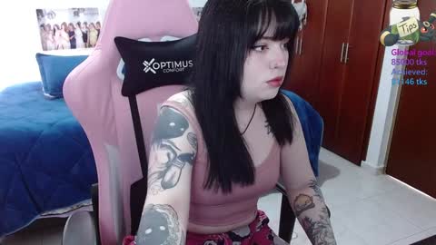 Snapshot of hanamikitty chatting on December 2024 06:27:01 PM Madeleine online show from December 2024 06:27:01 PM