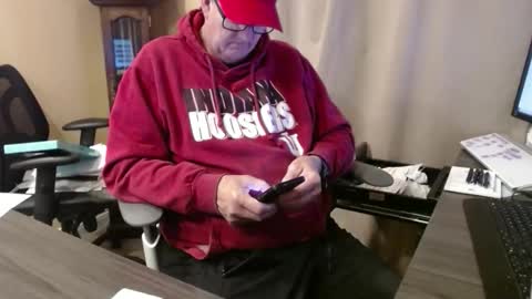Snapshot of handsome_guy4u chatting on April 2026 01:38:02 AM handsome_guy4u online show from April 2026 01:38:02 AM