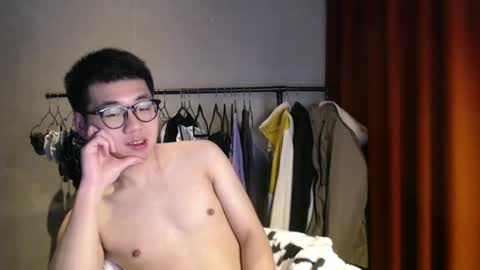 handsome_mannn online show from January 2025 08:33:02 PM