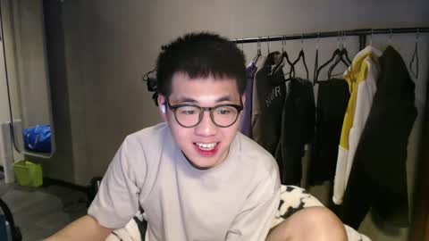 handsome_mannn online show from January 2025 07:01:02 PM