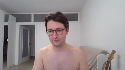 Snapshot of handsome_sasha chatting on January 2026 11:25:02 AM Sasha online show from January 2026 11:25:02 AM