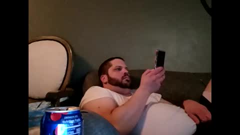 handsomedaddy198923 online show from September 2025 07:19:01 AM