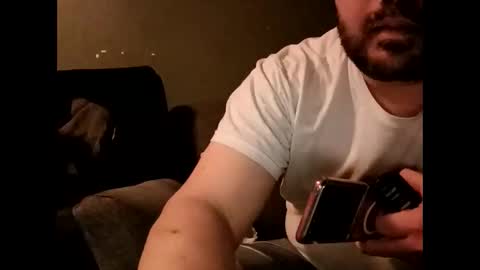 Handsomedaddy198923 online show from March 2026 04:16:01 AM