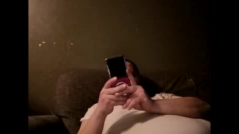 Handsomedaddy198923 online show from April 2026 06:54:01 AM