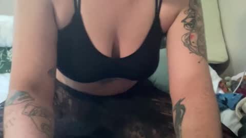 Snapshot of handsomethembo69 chatting on June 2026 07:09:02 PM Magma online show from June 2026 07:09:02 PM