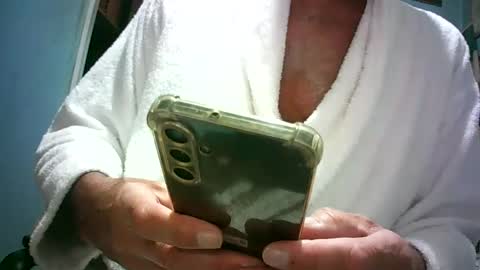 Snapshot of handymanforyou177322 chatting on June 2026 10:32:01 PM handymanforyou177322 online show from June 2026 10:32:01 PM