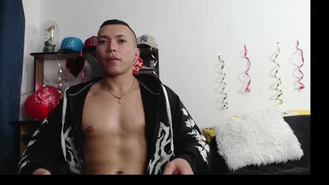 Hank online show from February 2025 09:54:02 AM