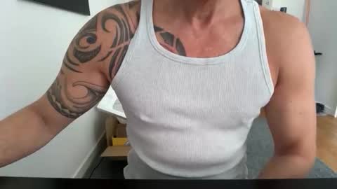 hanky online show from November 2025 09:35:01 AM