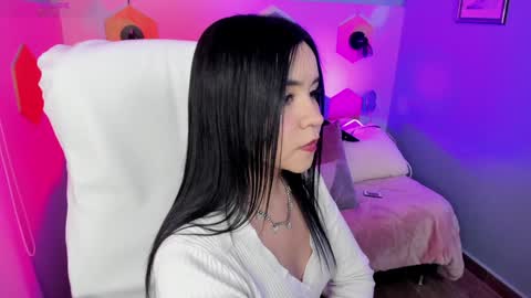 hanna  online show from December 2024 04:30:02 AM