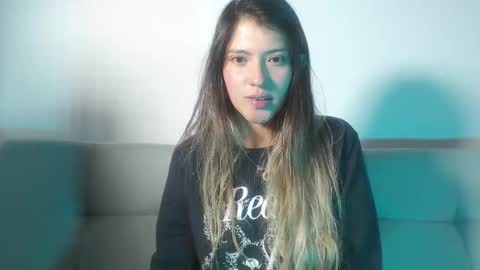 Hanna  online show from March 2026 01:22:01 AM