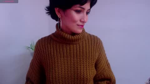 Sara online show from December 2024 04:24:02 PM