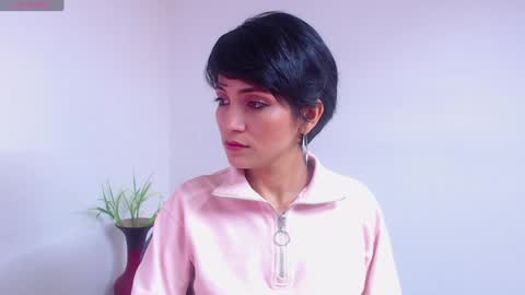 Sara online show from January 2025 02:40:02 PM