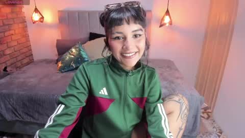 Snapshot of hanna_clark__ chatting on May 2026 03:18:01 PM Hanna clark online show from May 2026 03:18:01 PM