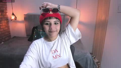 Snapshot of hanna_clark__ chatting on May 2026 02:44:01 PM Hanna clark online show from May 2026 02:44:01 PM