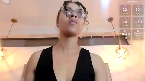 Snapshot of hanna_corne chatting on September 2025 02:00:01 PM HANNA online show from September 2025 02:00:01 PM