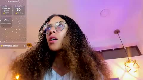 Snapshot of hanna_corne chatting on October 2025 01:42:02 PM HANNA online show from October 2025 01:42:02 PM