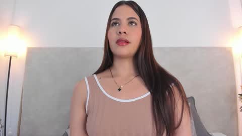 hanna_gomeez online show from February 2026 07:25:02 PM