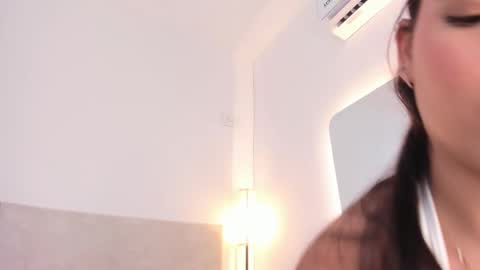 hanna_gomeez online show from March 2026 07:46:02 PM