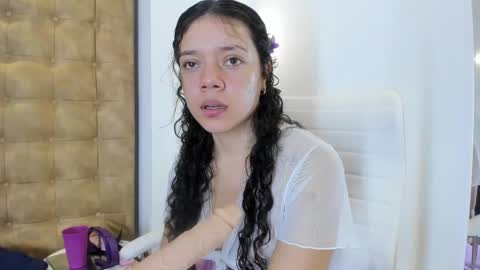  Hanna online show from February 2025 04:15:01 AM