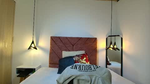  H A N N A  online show from February 2026 08:07:02 PM