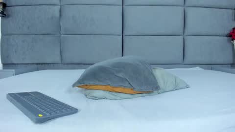 Hanna lens online show from November 2025 11:04:01 PM