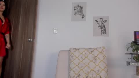 Snapshot of hanna_risso chatting on October 2025 07:05:02 PM HANNA online show from October 2025 07:05:02 PM