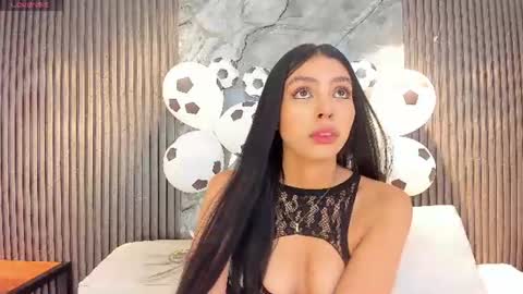 Snapshot of hanna_stell chatting on June 2026 11:47:02 AM Hanna S online show from June 2026 11:47:02 AM