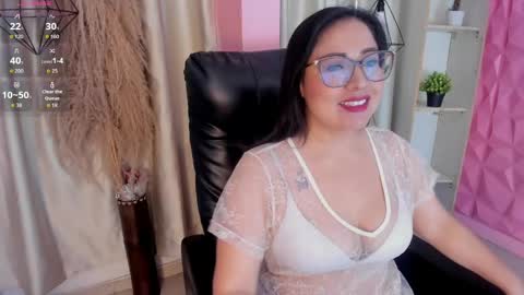 Snapshot of hannabackerr chatting on May 2026 01:07:01 PM hannabackerr online show from May 2026 01:07:01 PM
