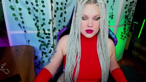 Hannah online show from October 2025 07:32:01 AM