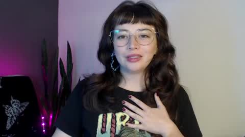 HannahHexx online show from April 2026 03:55:01 AM