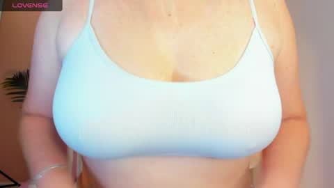 Snapshot of hannamiller_1 chatting on July 2026 12:55:01 PM Hanna Miller online show from July 2026 12:55:01 PM