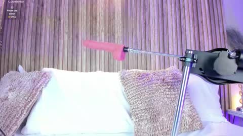 HannaPaola online show from December 2025 10:38:01 PM