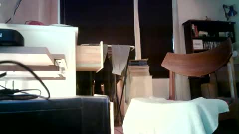 Hannsi64 online show from December 2025 01:30:01 PM