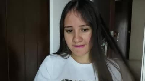 Snapshot of hanny_kail chatting on February 2026 06:28:02 PM hanny online show from February 2026 06:28:02 PM