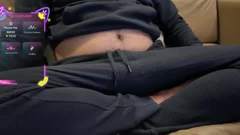 Snapshot of hansomeman2015 chatting on February 2026 03:26:01 AM hansomeman2015 online show from February 2026 03:26:01 AM