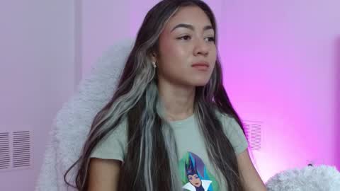 Snapshot of hantonella chatting on November 2025 02:17:01 PM Anto online show from November 2025 02:17:01 PM