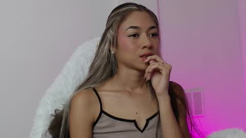 Snapshot of hantonella chatting on January 2026 01:24:02 PM Anto online show from January 2026 01:24:02 PM