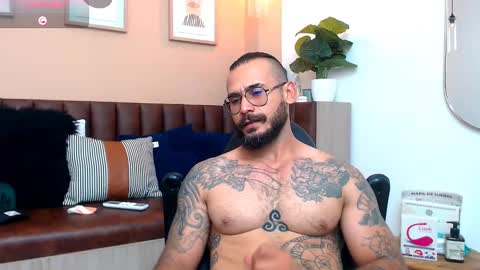 Snapshot of hanz_col chatting on March 2025 06:11:01 PM hanz_col online show from March 2025 06:11:01 PM