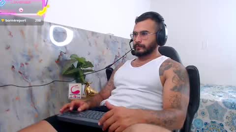 Snapshot of hanz_col chatting on September 2025 05:34:02 PM hanz_col online show from September 2025 05:34:02 PM