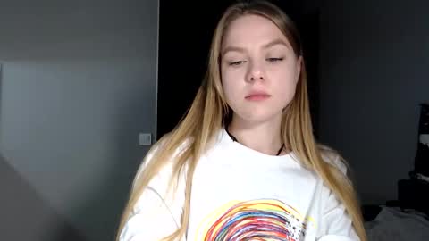 happy_fox_ online show from February 2026 08:36:01 PM