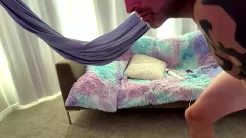 Snapshot of happyendingstory chatting on October 2025 10:18:02 PM Josh Hamilton online show from October 2025 10:18:02 PM