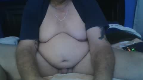 Snapshot of happyhappy4 chatting on January 2026 04:48:02 AM happyhappy4 online show from January 2026 04:48:02 AM