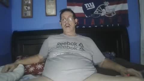 Snapshot of happyhappy4 chatting on January 2026 05:10:02 AM happyhappy4 online show from January 2026 05:10:02 AM