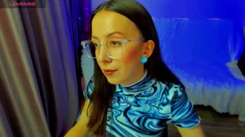 Stephanie online show from January 2026 03:17:01 PM