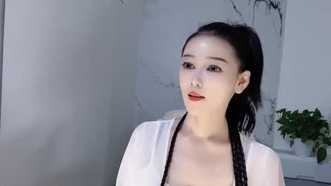 Snapshot of happysweetie168 chatting on September 2025 05:19:02 AM Daisy online show from September 2025 05:19:02 AM