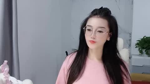 Snapshot of happysweetie168 chatting on January 2026 10:37:01 PM Daisy online show from January 2026 10:37:01 PM