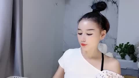 happysweety1688 online show from October 2025 05:50:02 AM